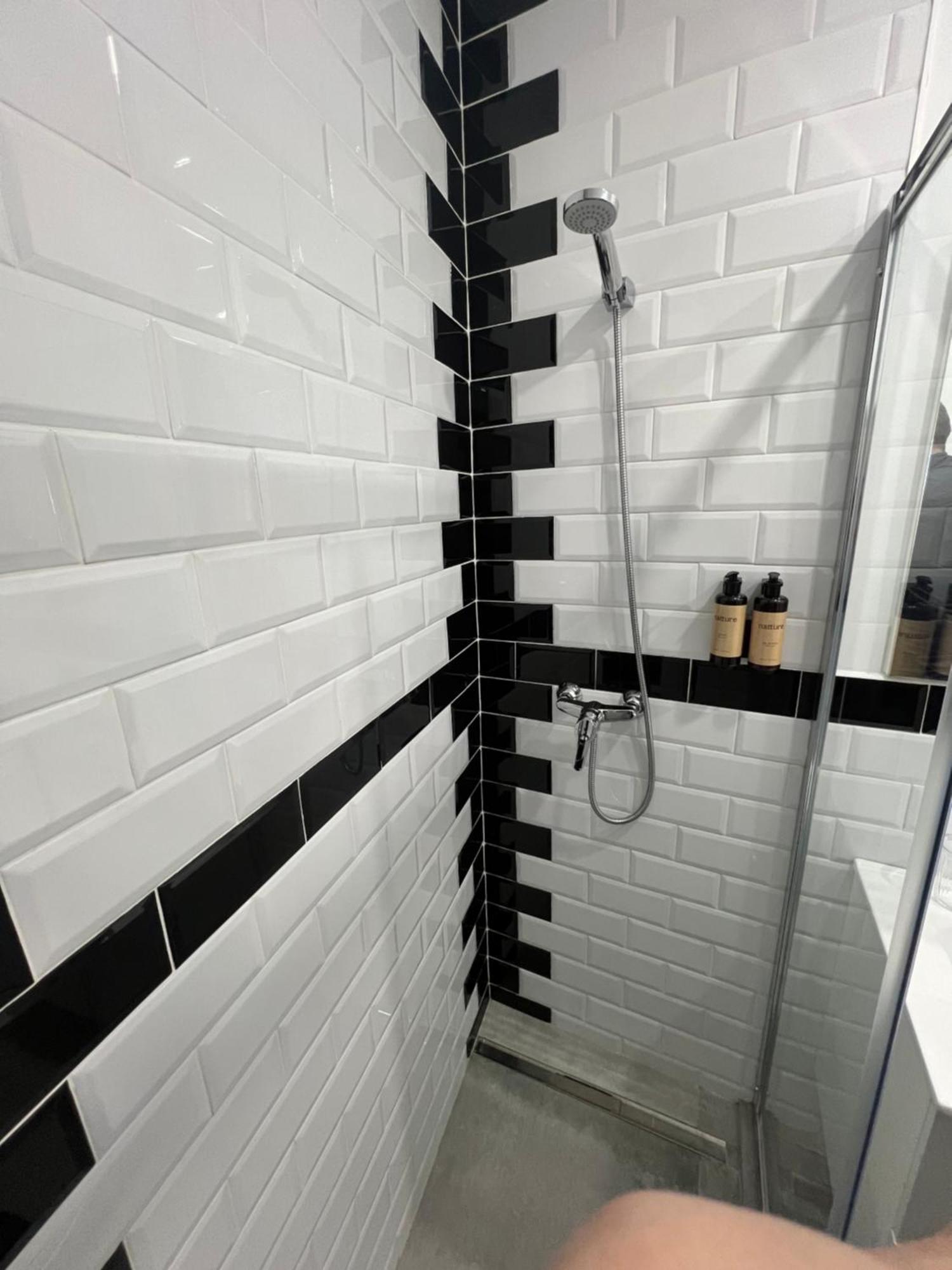 Hostal Galaico Madrid Buitenkant foto