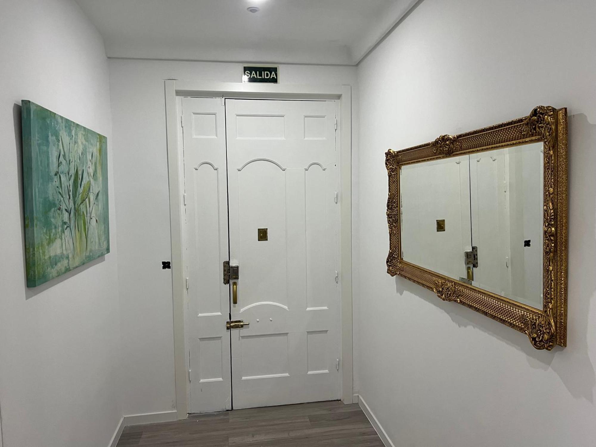 Hostal Galaico Madrid Buitenkant foto