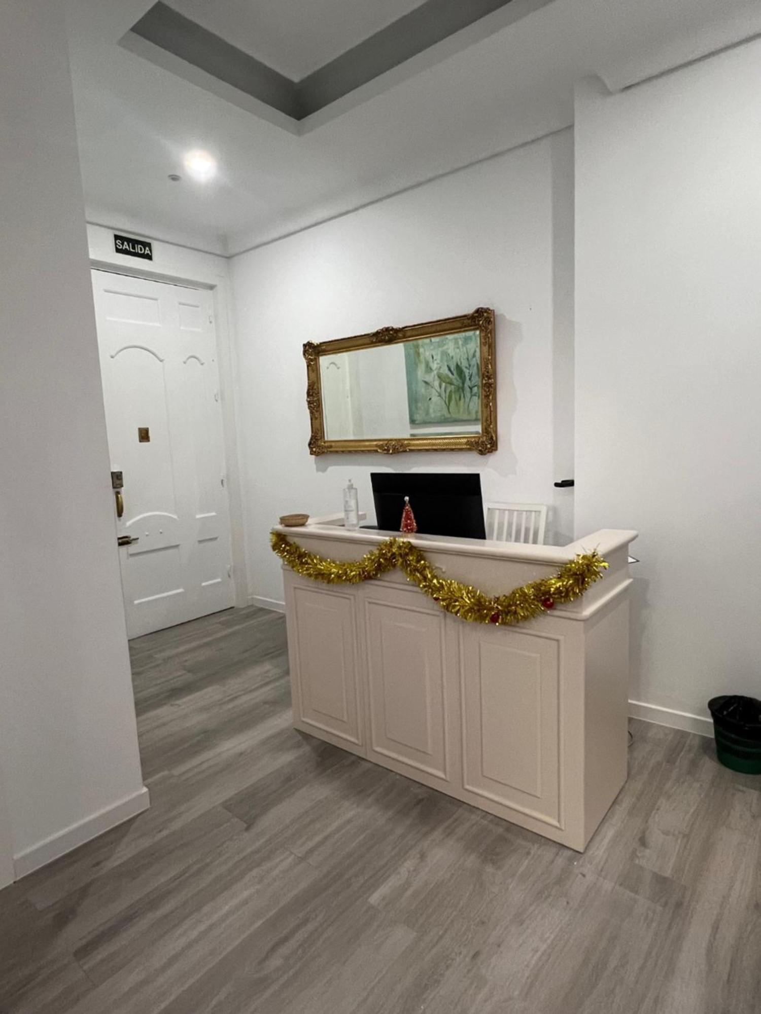 Hostal Galaico Madrid Buitenkant foto