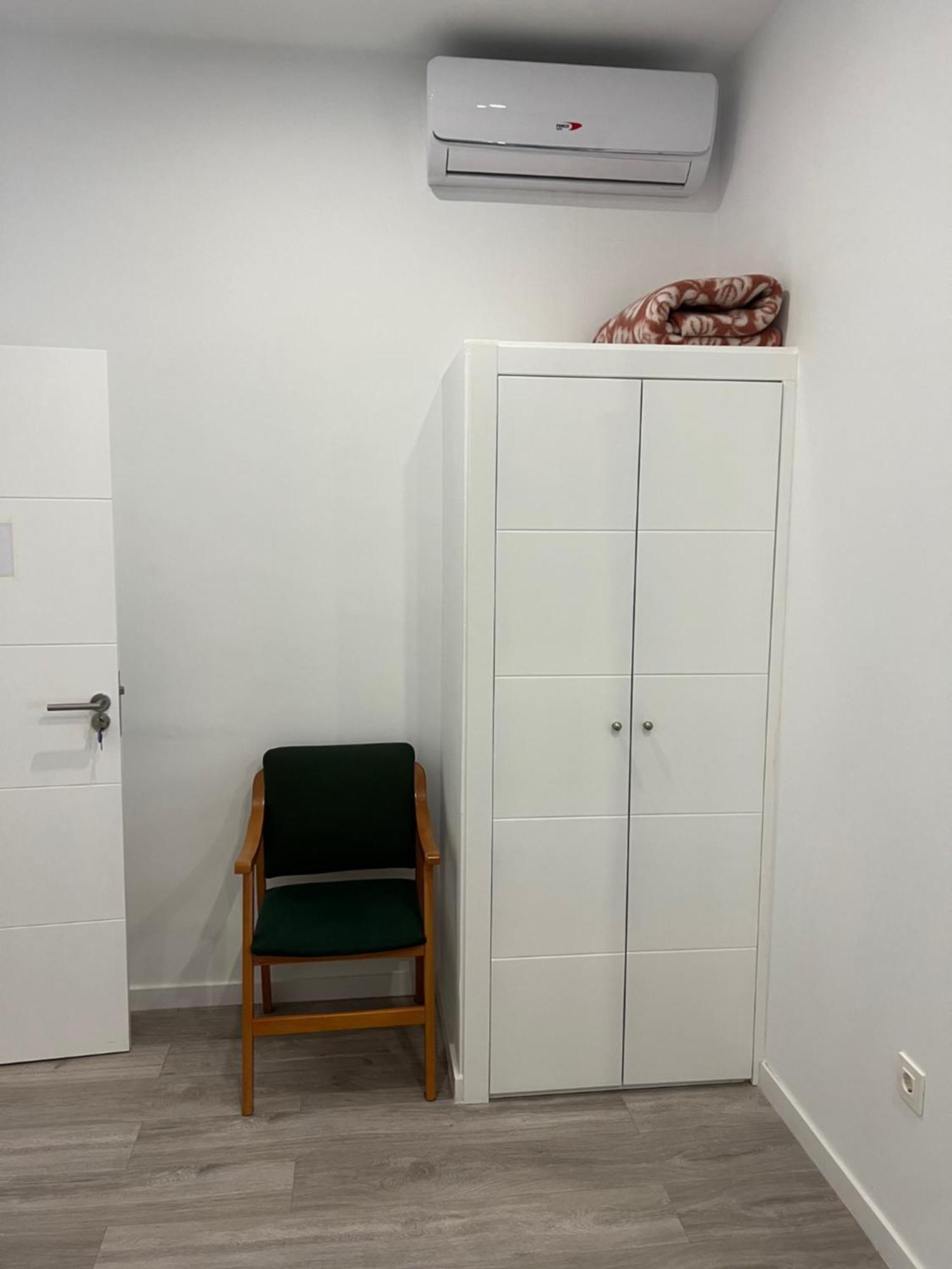 Hostal Galaico Madrid Buitenkant foto