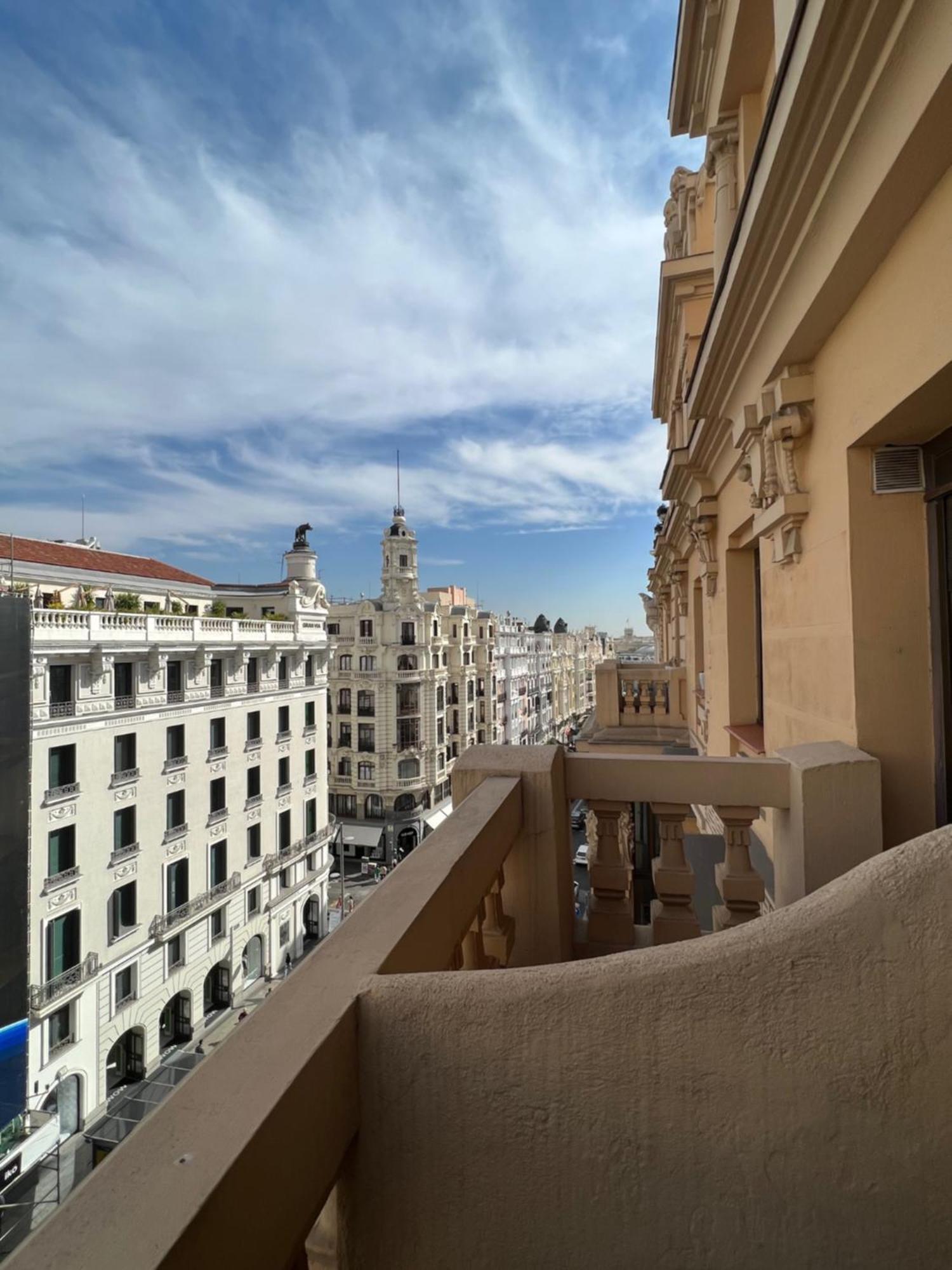 Hostal Galaico Madrid Buitenkant foto