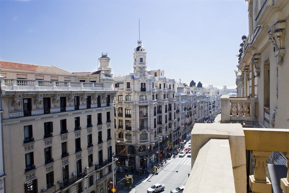 Hostal Galaico Madrid Buitenkant foto